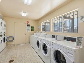 955 Shorepoint Ct 208, Alameda CA 94501