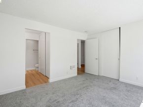 955 Shorepoint Ct 208, Alameda CA 94501