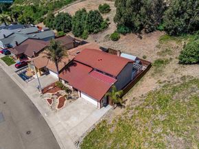 1243 Fairway Dr, Richmond CA 94803
