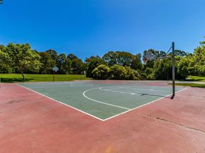 1243 Fairway Dr, Richmond CA 94803