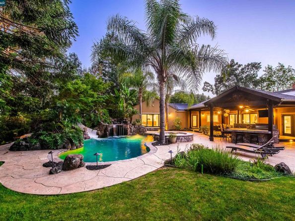 1676 Foothill Park Circle, Lafayette CA 94549