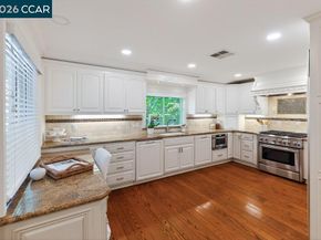 1676 Foothill Park Circle, Lafayette CA 94549