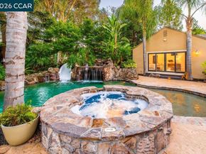 1676 Foothill Park Circle, Lafayette CA 94549