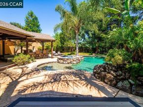 1676 Foothill Park Circle, Lafayette CA 94549