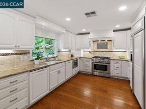 1676 Foothill Park Circle, Lafayette CA 94549