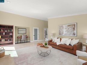 5530 Merritt Dr, Concord CA 94521