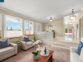 5530 Merritt Dr, Concord CA 94521