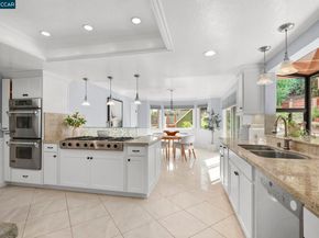 5530 Merritt Dr, Concord CA 94521