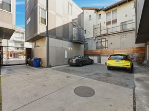 857 W Grand Ave, Oakland CA 94607