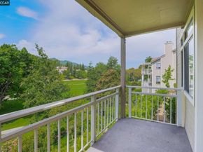 5593 Terra Granada Dr 3A, Walnut Creek CA 94595