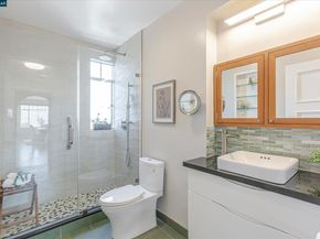 492 Staten Ave 1102, Oakland CA 94610