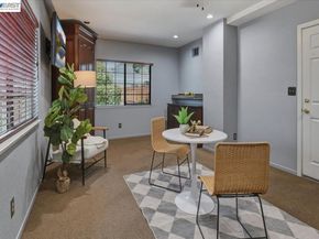 2377 College Ave, Livermore CA 94550