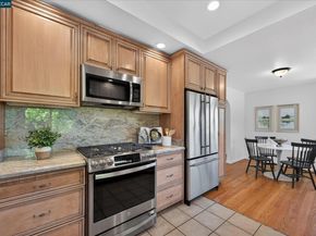 1882 Camino Pablo, Moraga CA 94556