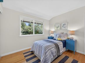 1882 Camino Pablo, Moraga CA 94556