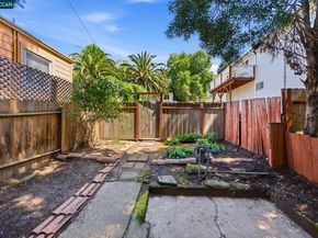 4632 Steele Street, Oakland CA 94619