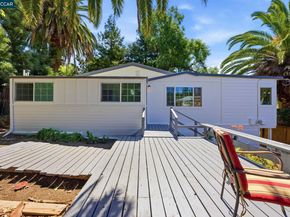 4632 Steele Street, Oakland CA 94619