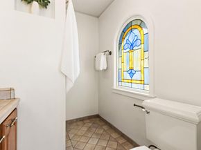 774 Trestle Glen Rd, Oakland CA 94610