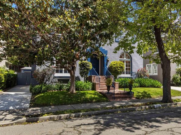 774 Trestle Glen Rd, Oakland CA 94610