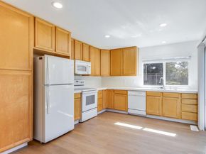 654 Calpella Dr, San Jose CA 95136