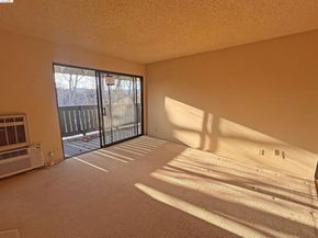 1427 Marchbanks Dr Apt 3, Walnut Creek CA 94598