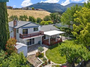 55 Regency Dr, Clayton CA 94517
