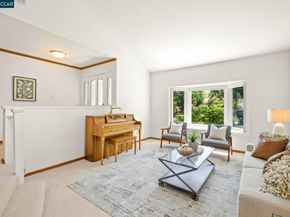55 Regency Dr, Clayton CA 94517
