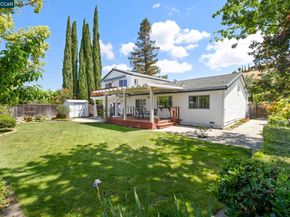 55 Regency Dr, Clayton CA 94517