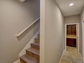 25 Heligan Ln 7, Livermore CA 94551