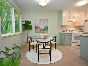 40 Emery Bay Dr, Emeryville CA 94608