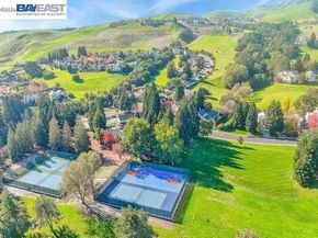 1861 N Forest Hill, Danville CA 94526