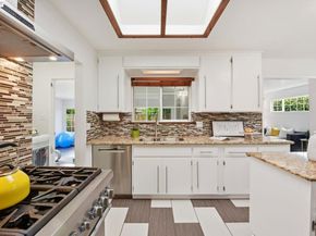 36005 Rosewood Dr, Newark CA 94560