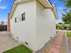 36005 Rosewood Dr, Newark CA 94560