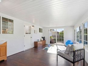 36005 Rosewood Dr, Newark CA 94560