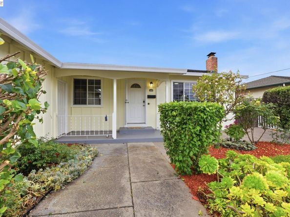 36005 Rosewood Dr, Newark CA 94560