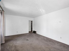 1543 Havenscourt Blvd, Oakland CA 94621