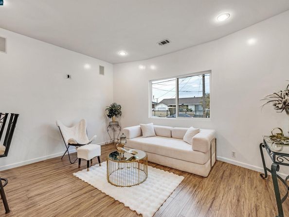 901 Florida Ave, Richmond CA 94804