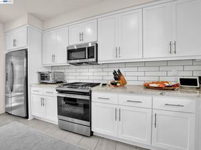 37457 Salt Grass Rd, Newark CA 94560