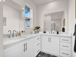 37457 Salt Grass Rd, Newark CA 94560