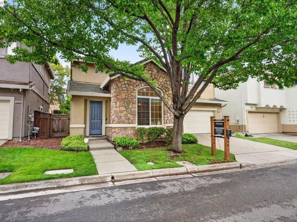 5345 W Chesterfield Cir, Dublin CA 94568