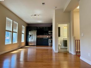 2401 San Pablo Ave, Oakland CA 94607