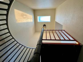 2401 San Pablo Ave, Oakland CA 94607