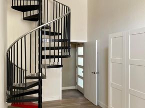 2401 San Pablo Ave, Oakland CA 94607