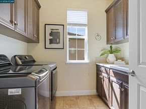 2854 Lowell Ct, San Jose CA 95121