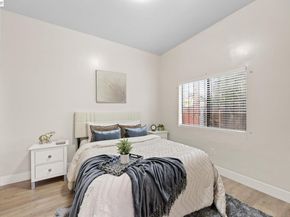 1526 Munson Way, Oakland CA 94606