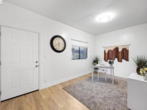 1526 Munson Way, Oakland CA 94606