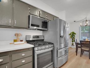 1120 Kenwal Rd C, Concord CA 94521