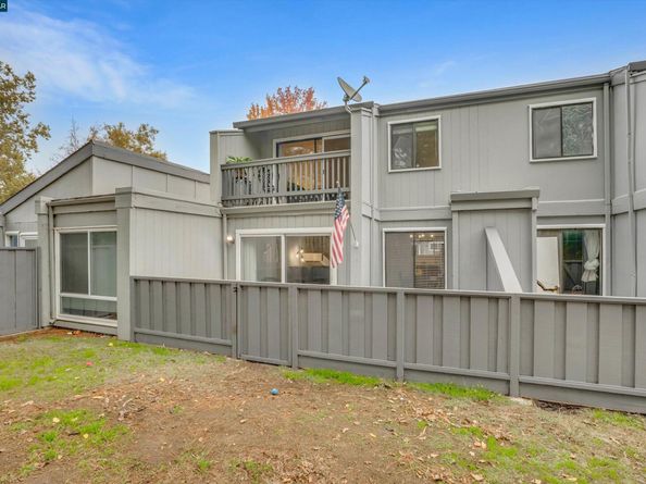 1120 Kenwal Rd C, Concord CA 94521