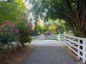 341 Dana St, Fremont CA 94539