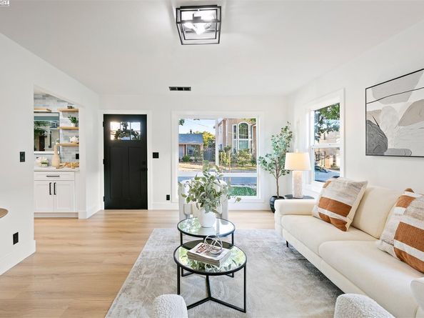 341 Dana St, Fremont CA 94539