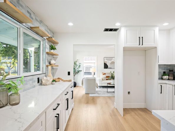 341 Dana St, Fremont CA 94539